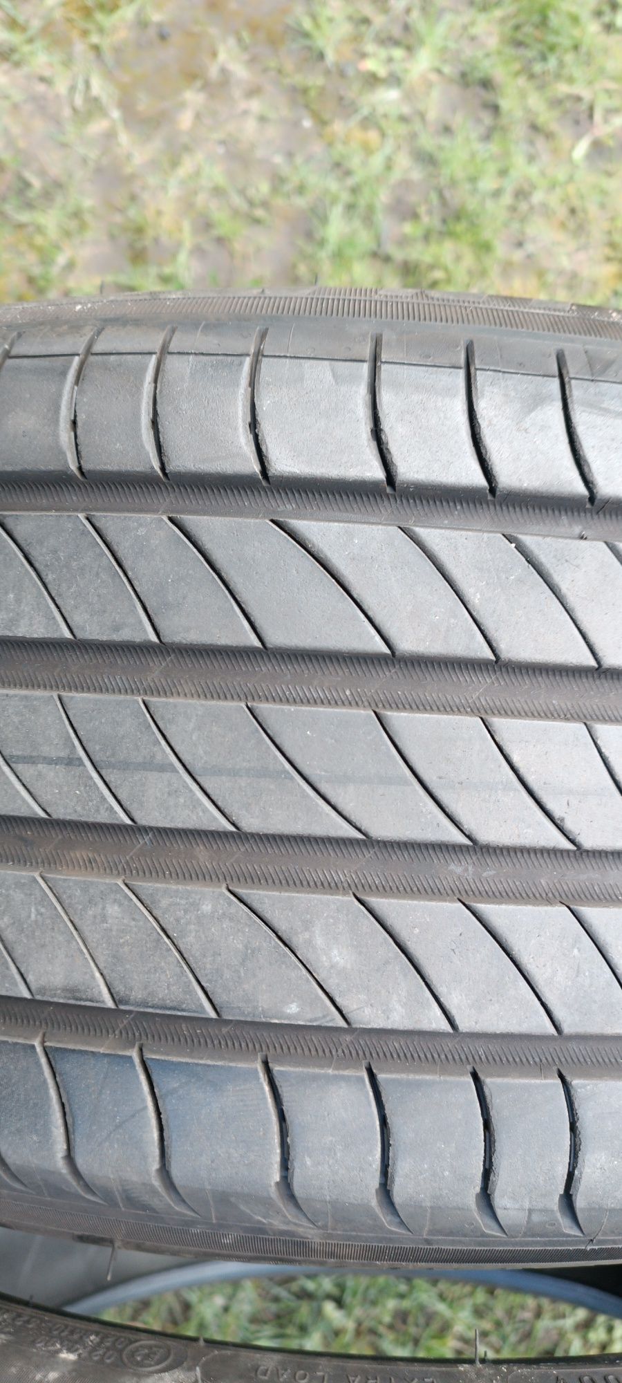 Opony 235/45 R20 Michelin nowe demo