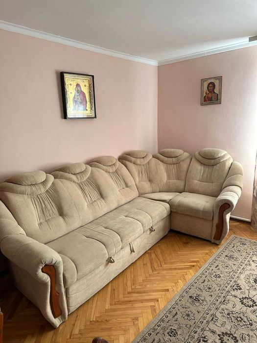 Диван кутовий Б/В