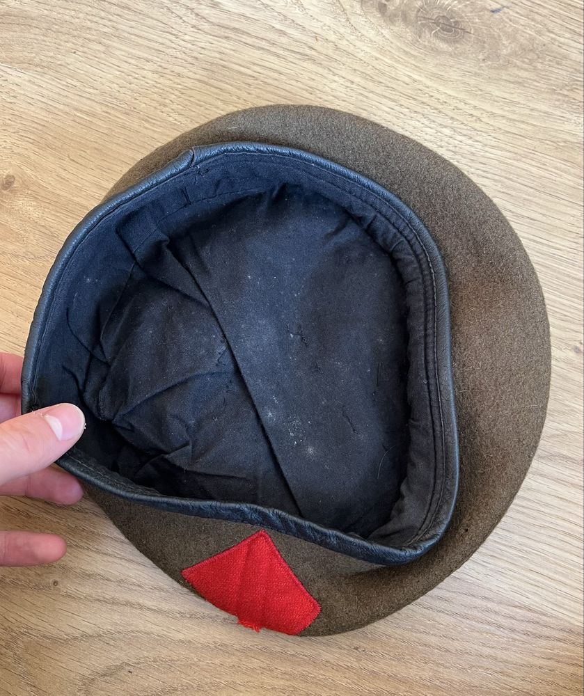 Brytyjski angielski beret wojskowy Duke of Lancaster's Regiment