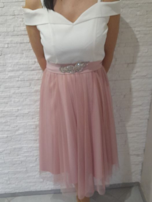 Sukienka midi biało różowa rozm. 42