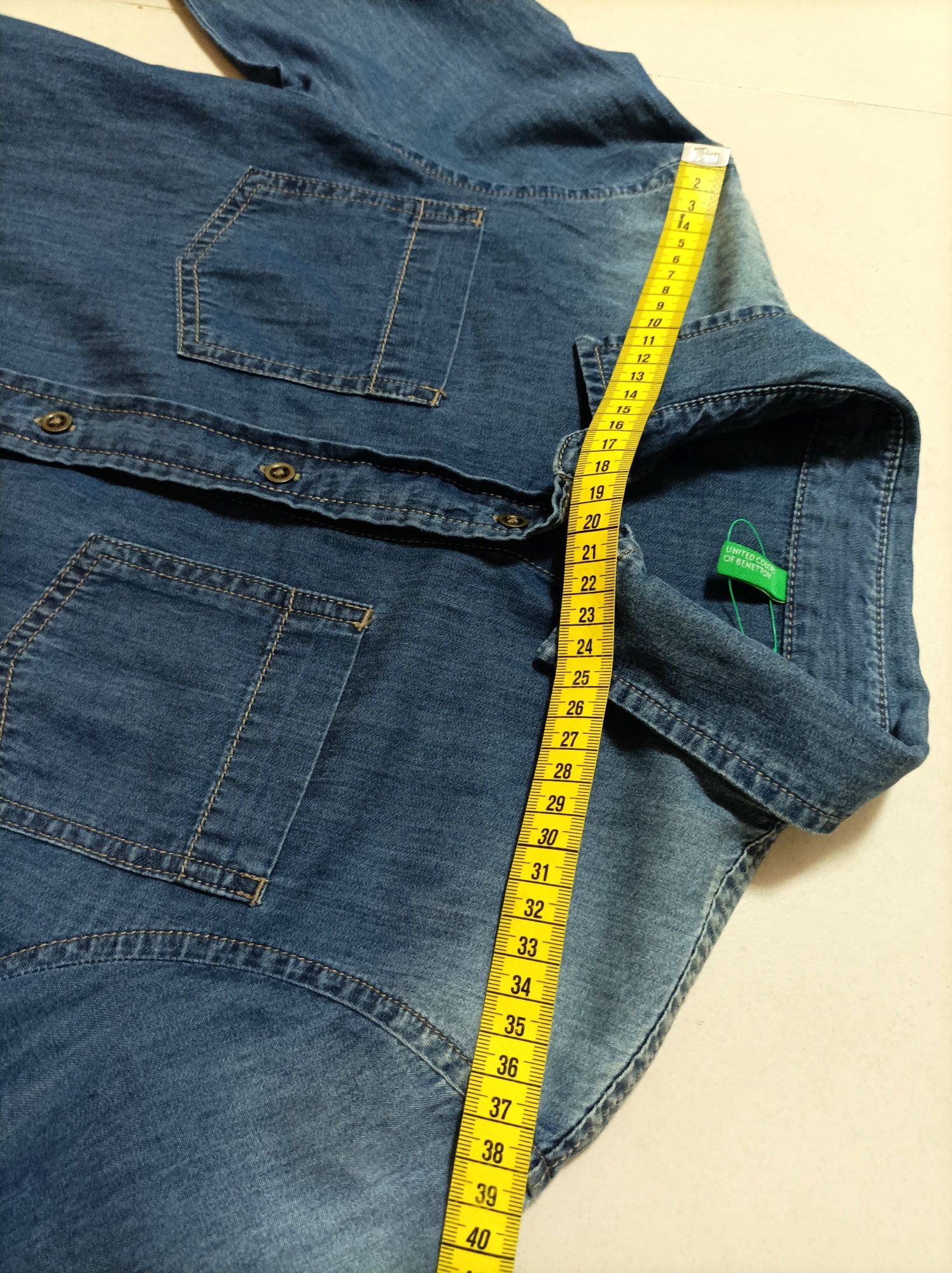 Camisa de ganga para Menina marca Benetton (Nova - 10/12 anos - XL)