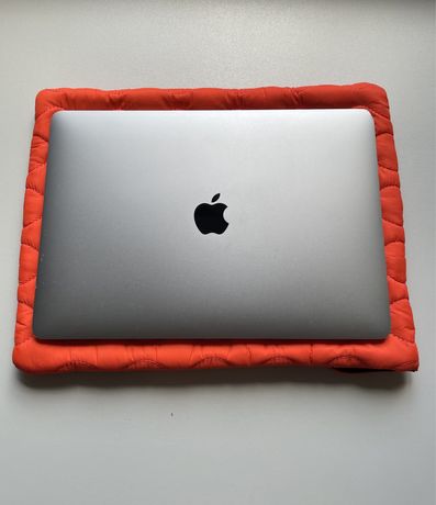 Macbook pro 13’’ touch bar