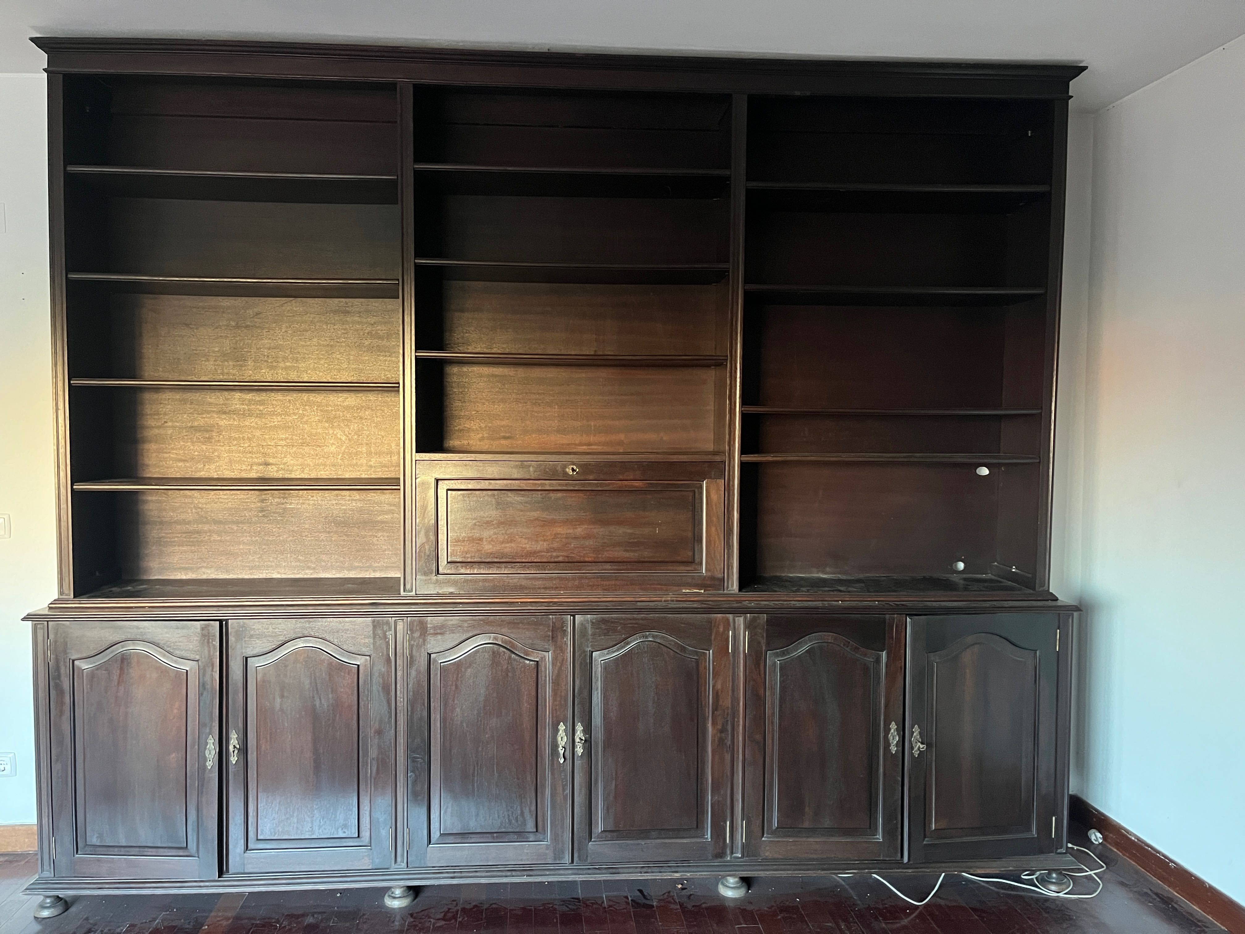 GRATIS cómoda vintage e armario sala madeira maciça URGENTE