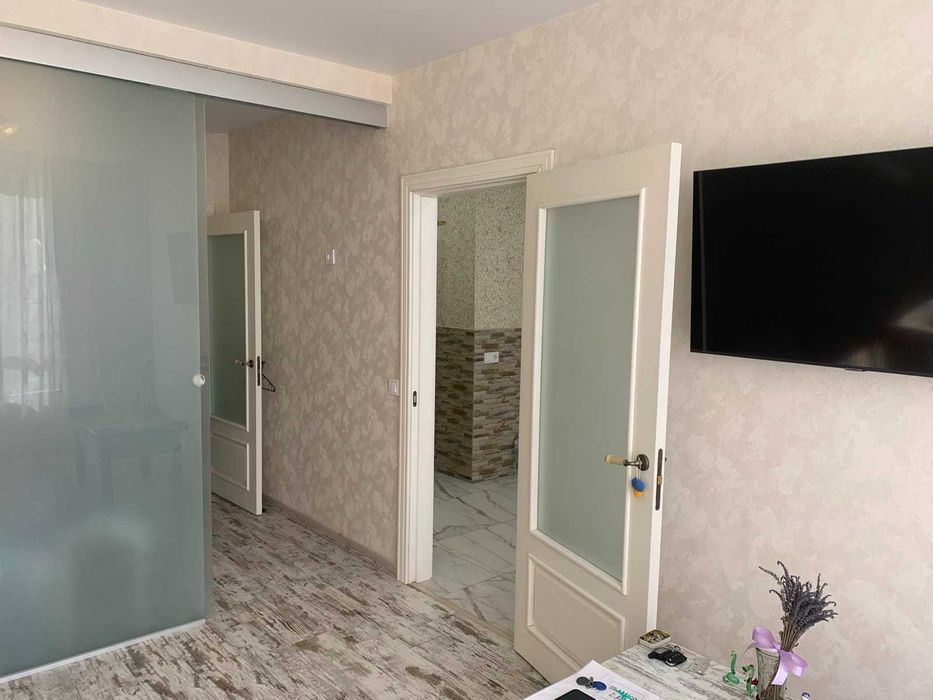 1-кімнатна з ремонтом у центрі Трускавця.