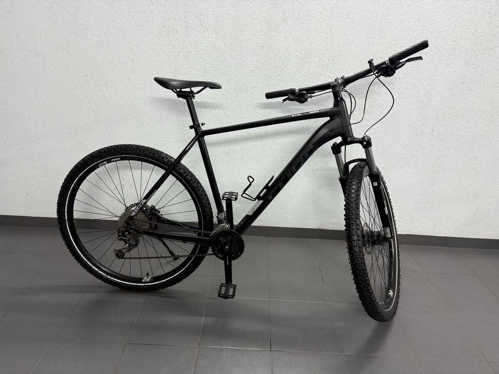 Продам велосипед CUBE XL 29"
