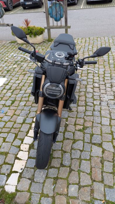 Honda CB650R 12000km