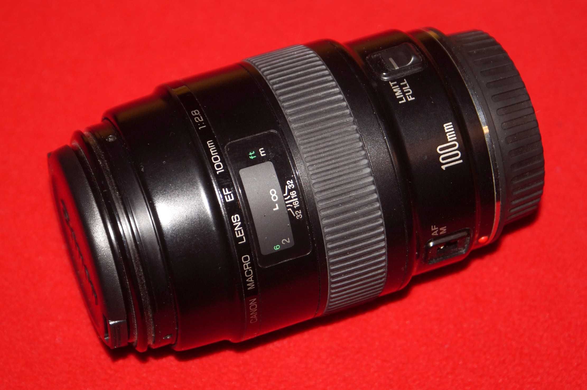 Canon EF 100 f/2.8 Macro
