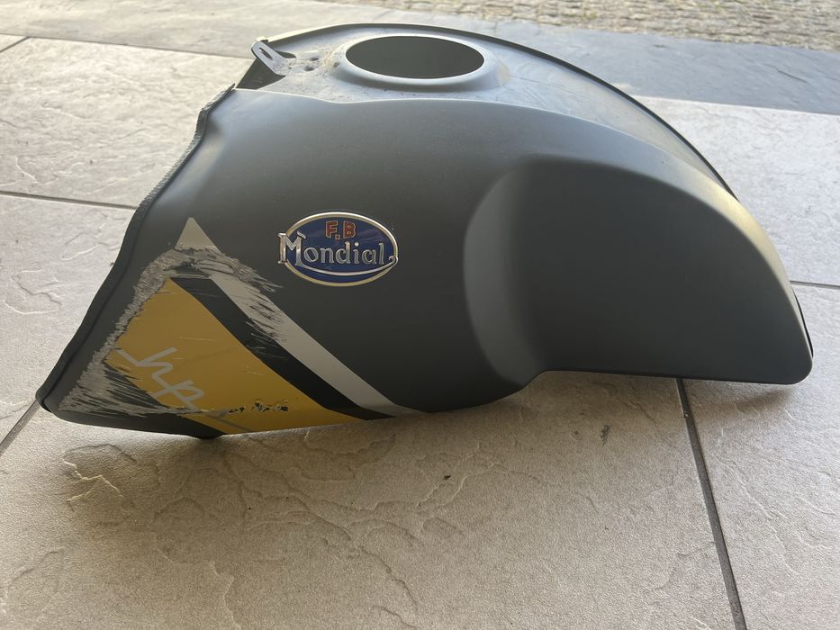 Tampa deposito mota mondial 125cc