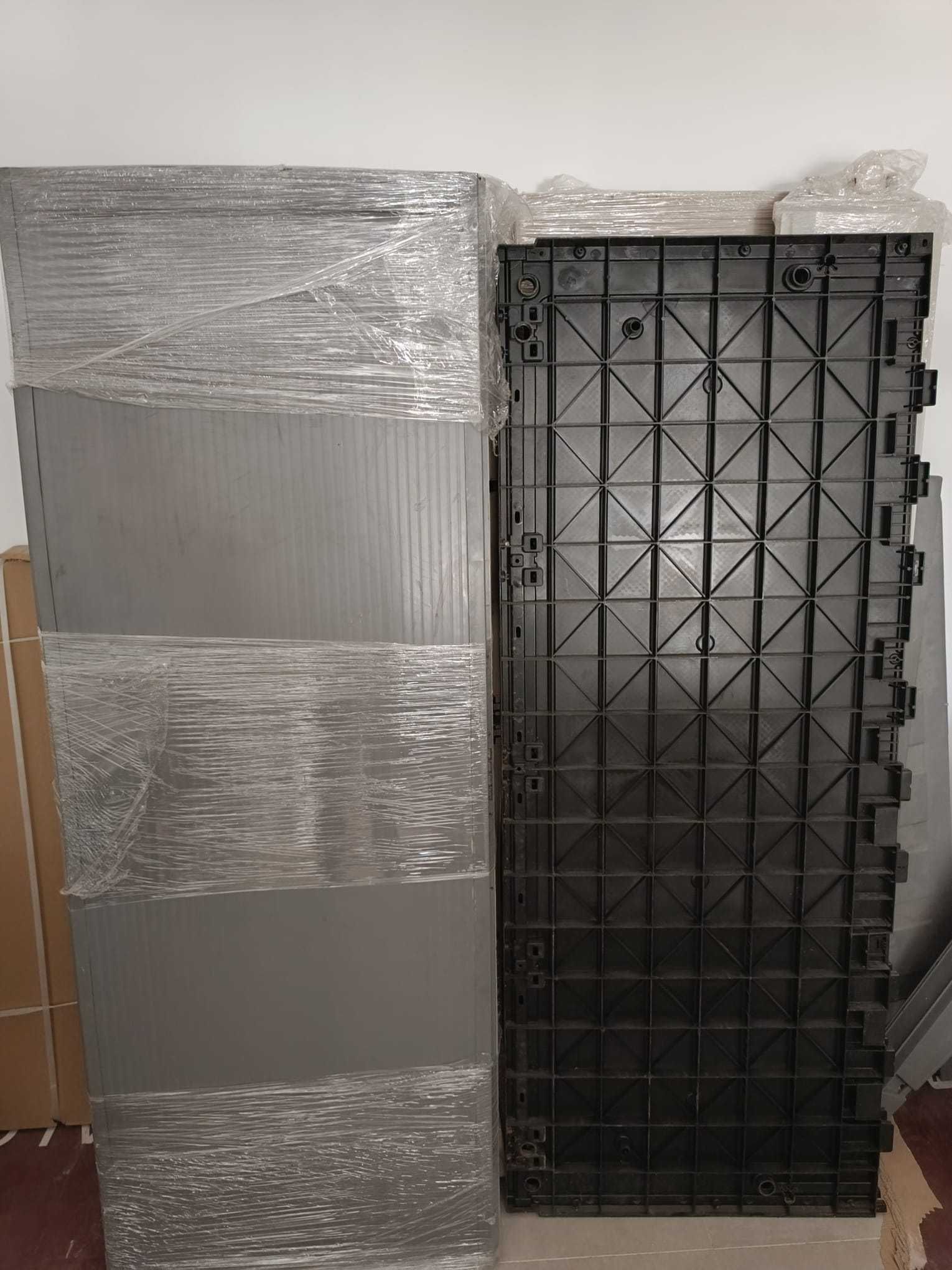 Abrigo de jardim Keter Factor 8×6 - Usado