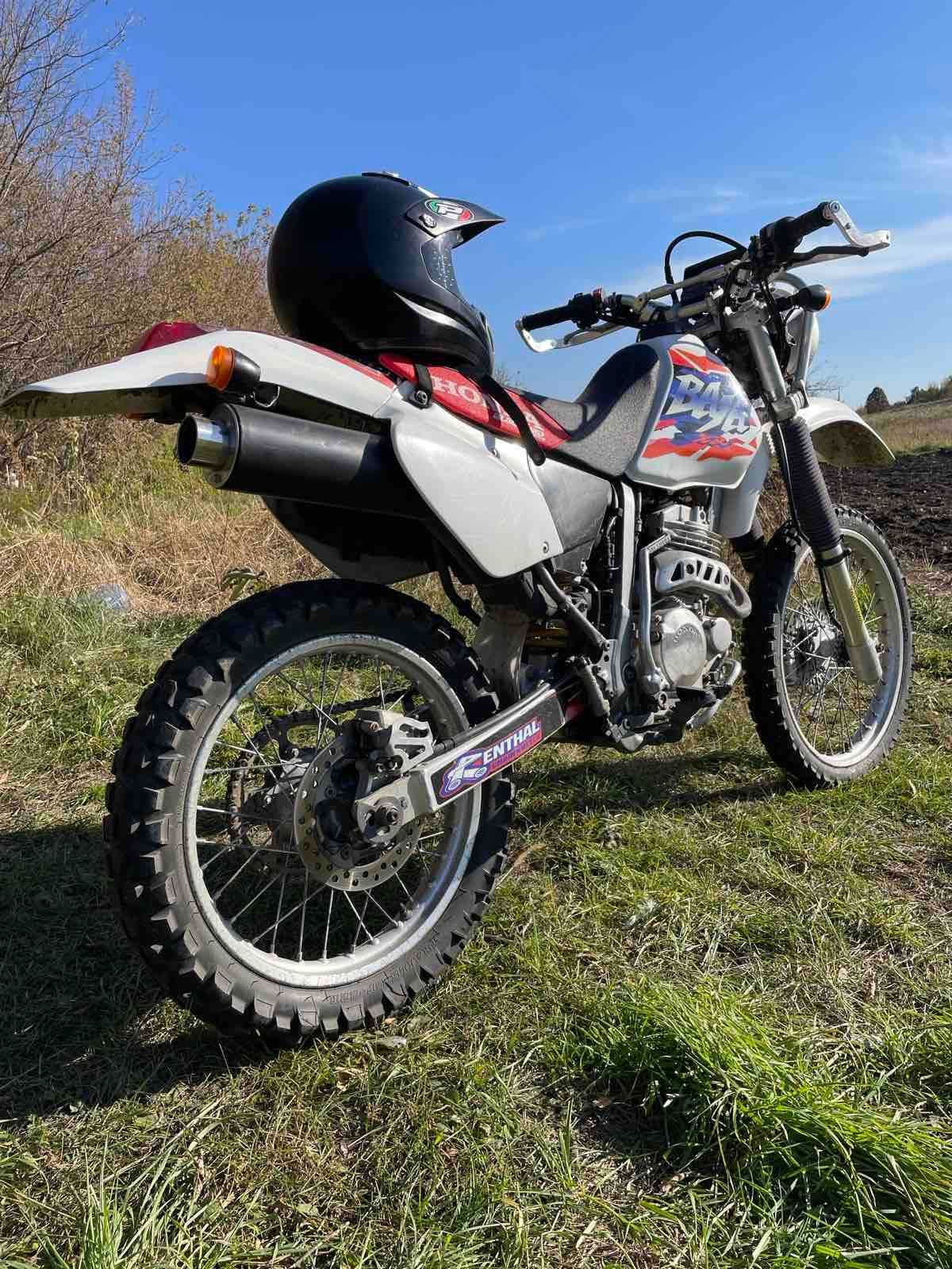 Honda XR 250 Baja