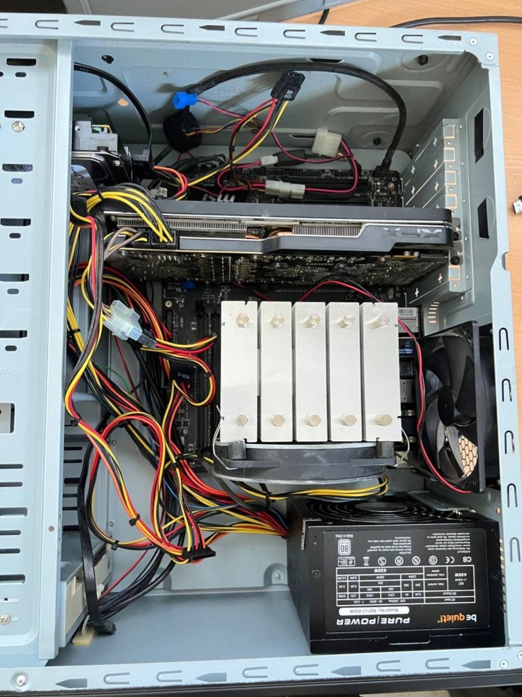 ANTEC Якісний брендовий корпус для системного блока