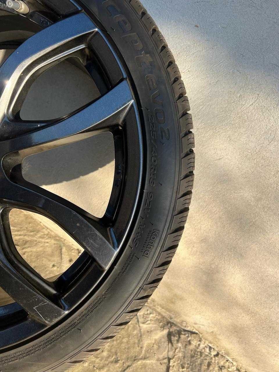 Резина колеса шини Hankook Winter i Cept EVO 2 225/40 R18