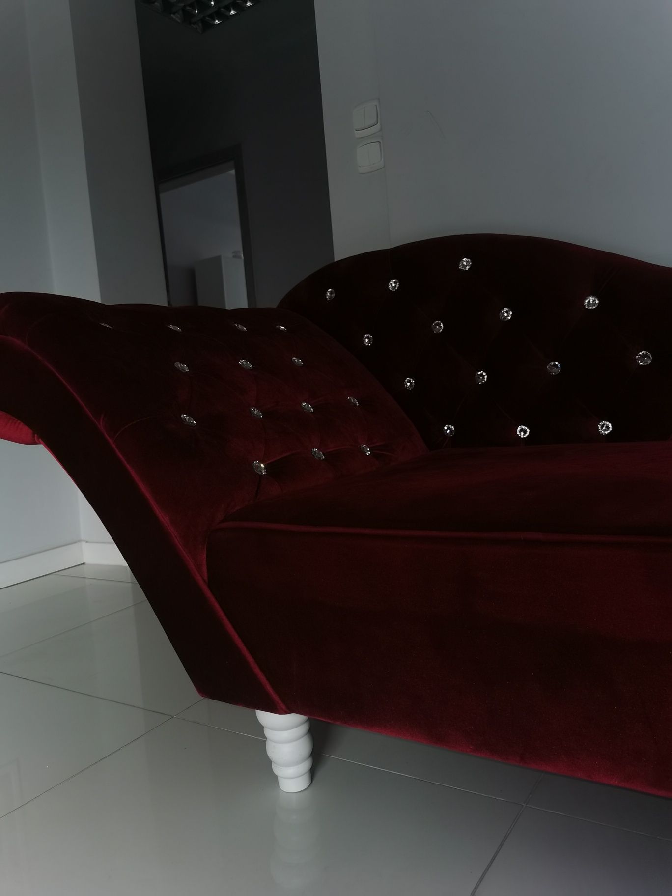 szezlong kanapa sofa tapicerowany welurowy fotel