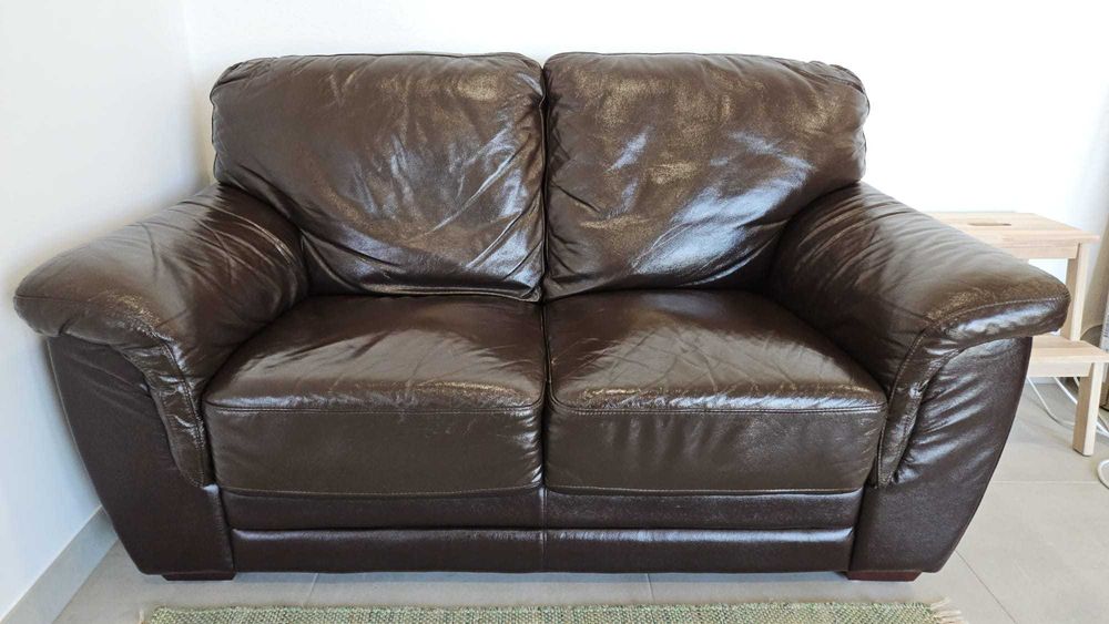 Sofá Castanho (150cm x 90cm)