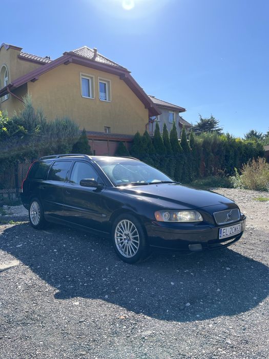 Volvo V70R | 2.4 Diesel | Manual | Skóra | Hak | Klima
