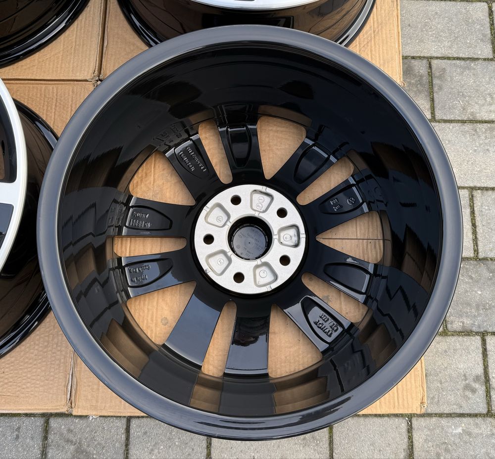 Oryginalne felgi Volkswagen T5 T6 Multivan Crafter Man 17” ET55 5x120