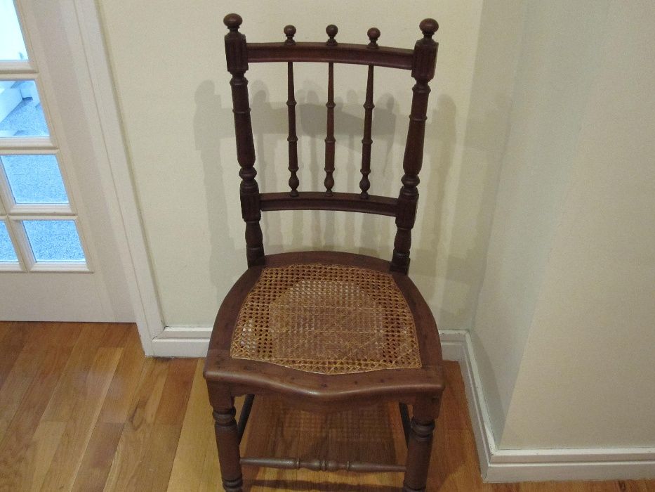 Cadeira Romântica Acento Palhinha Madeira Entalhada Vazada Antiga