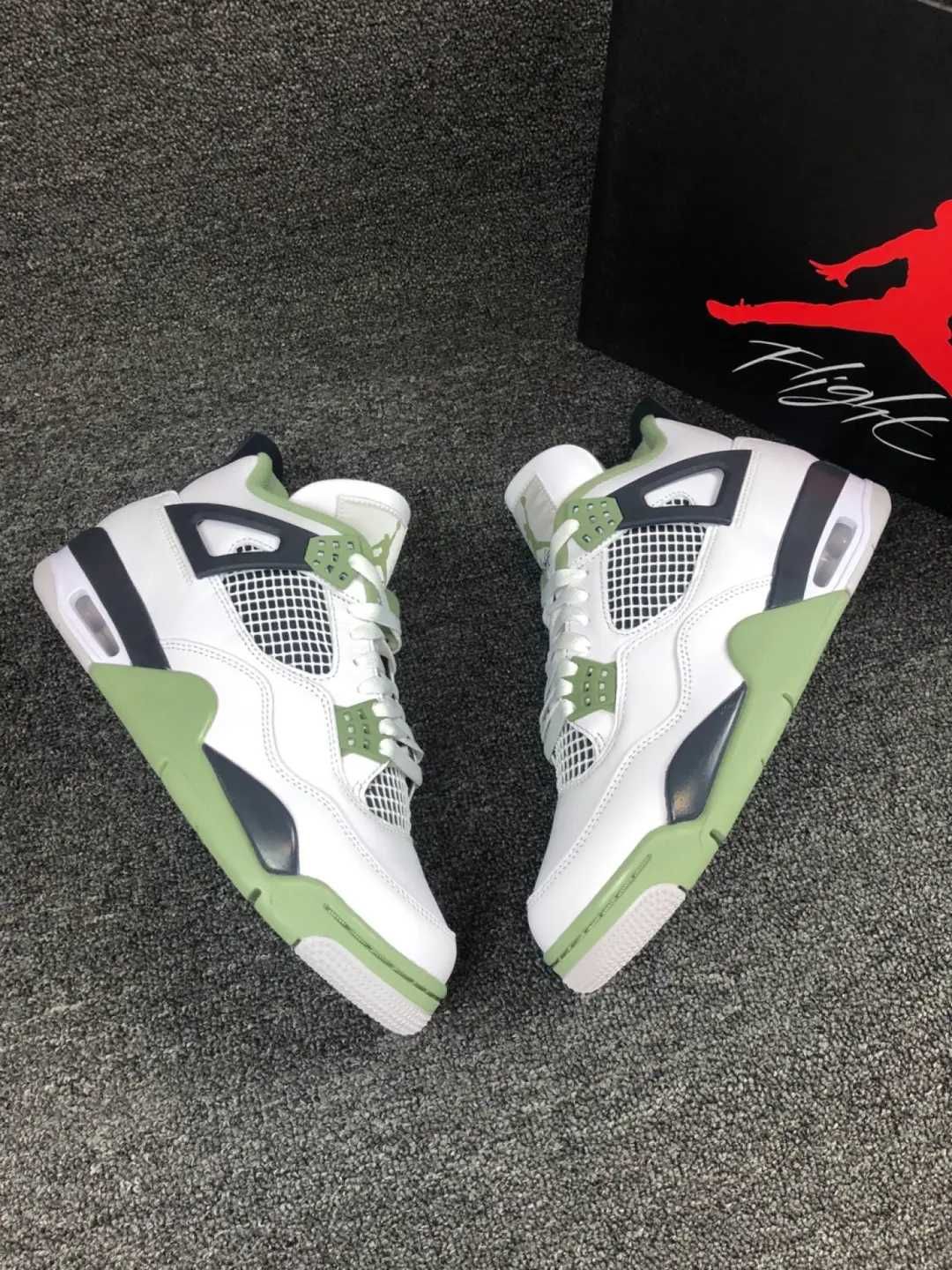 Jordan 4 Retro Seafoam nikeR. 43
