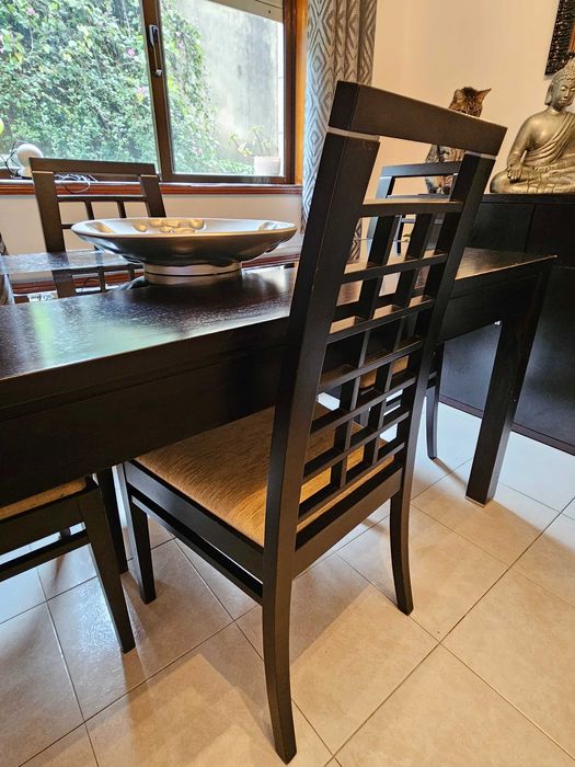 Mobília de sala de jantar