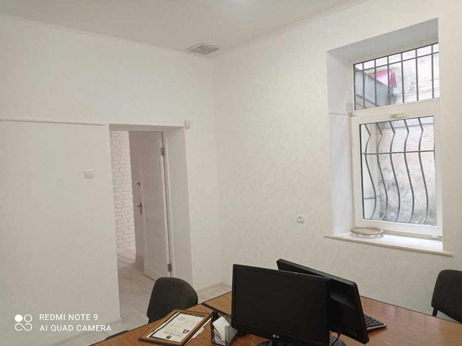 Продам квартиру під офіс на Городоцький ( р-н костелу) з ремонтом