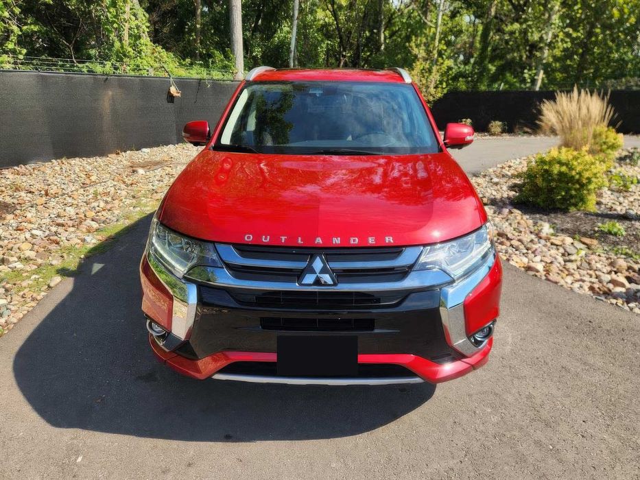 Mitsubishi Outlander Hybrid GT S-AWC      2018