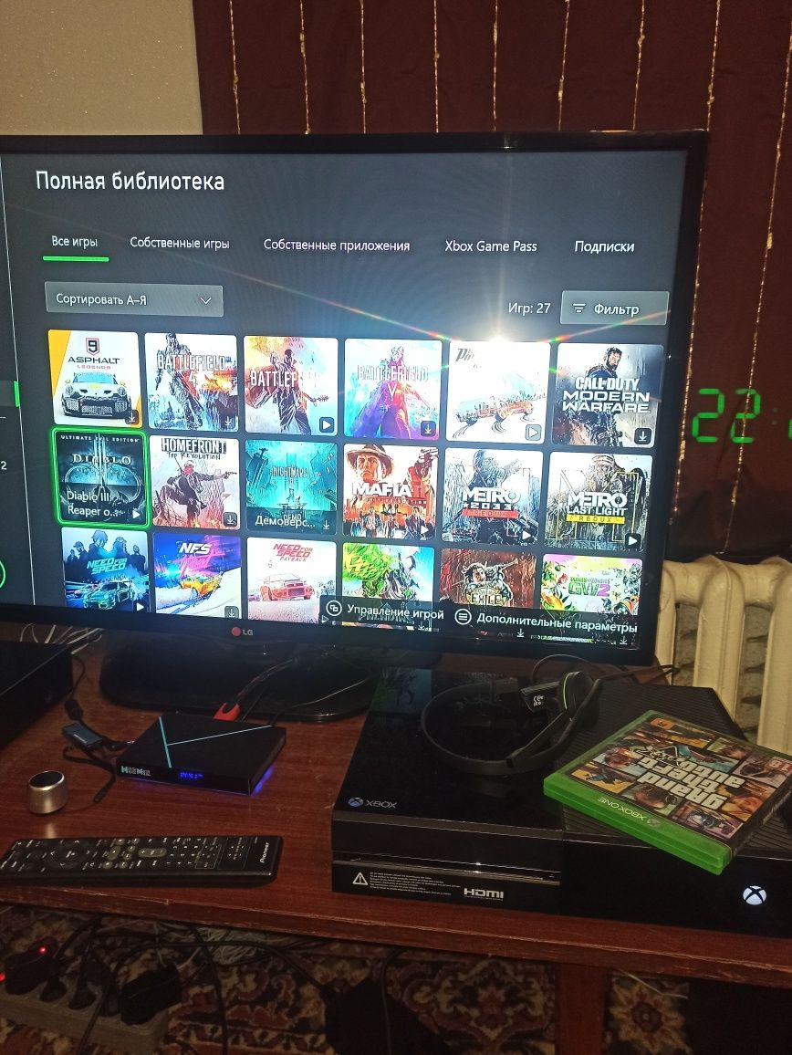 Приставка Xbox one  500gb