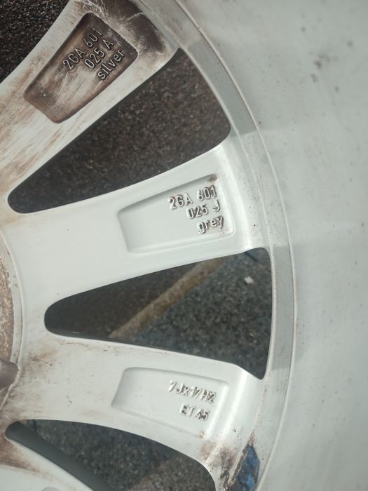 Felgi z oponami VW T-ROC 2GA R17 20R