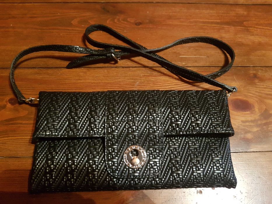 Женская сумки, клатчи Gucci и др.