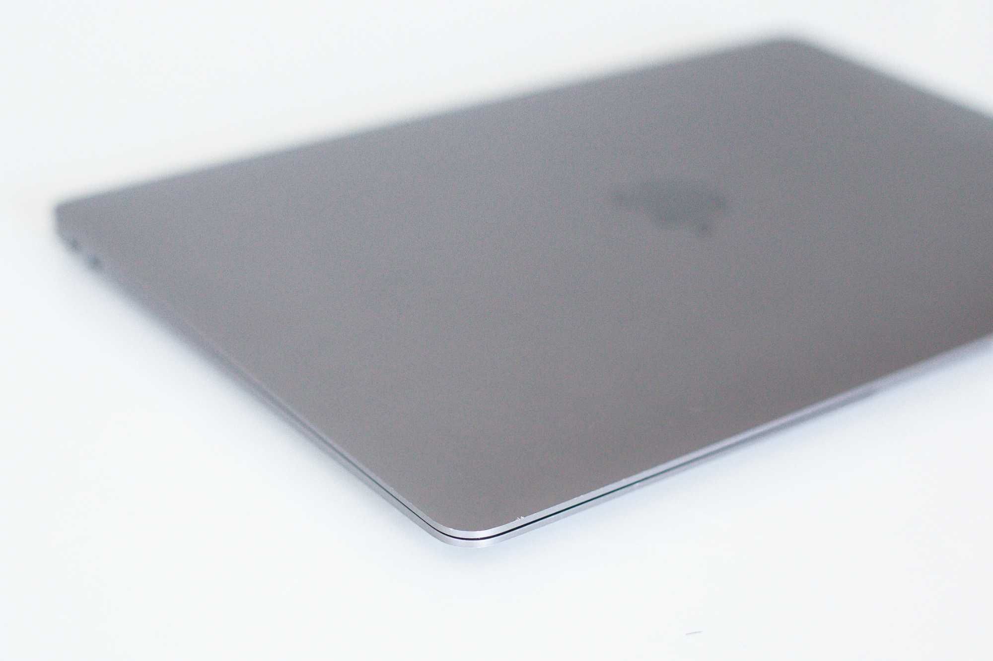 Apple MacBook Air 13” M1 (MGN73), RAM 8 GB / SSD 512 GB Space Grey