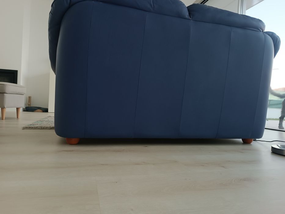 Sofá Couro 2 lugares