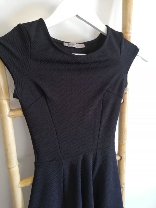 Vestido preto Bershka