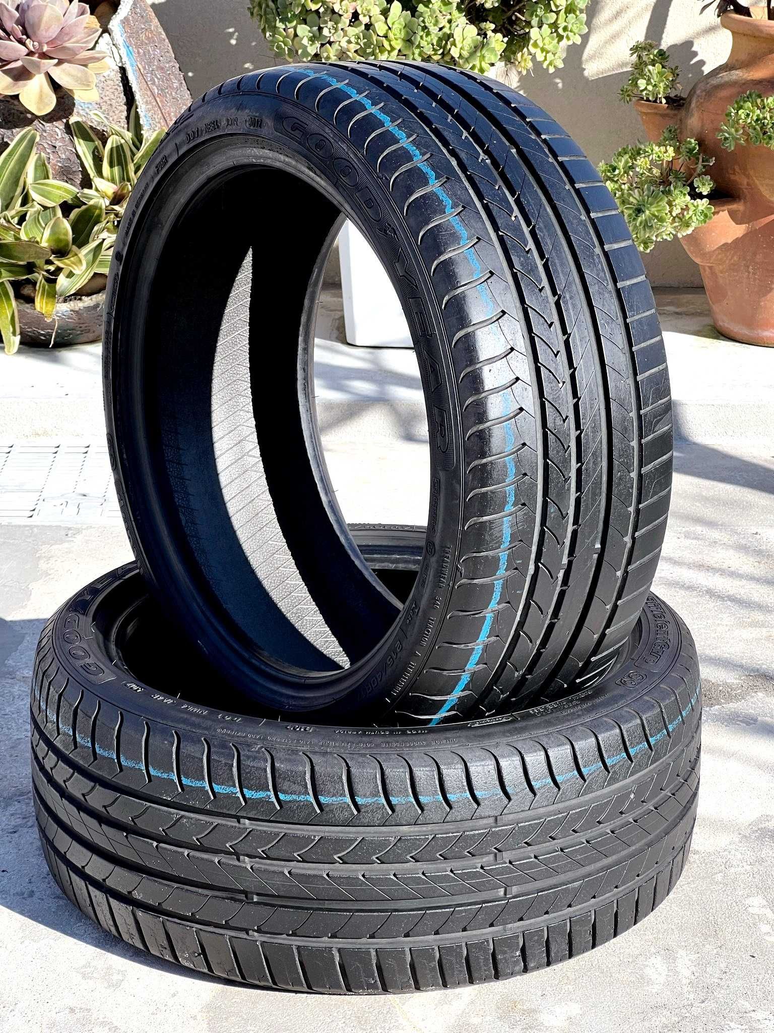 Pneus Goodyear EfficientGrip - 215/40/17 - Como Novos