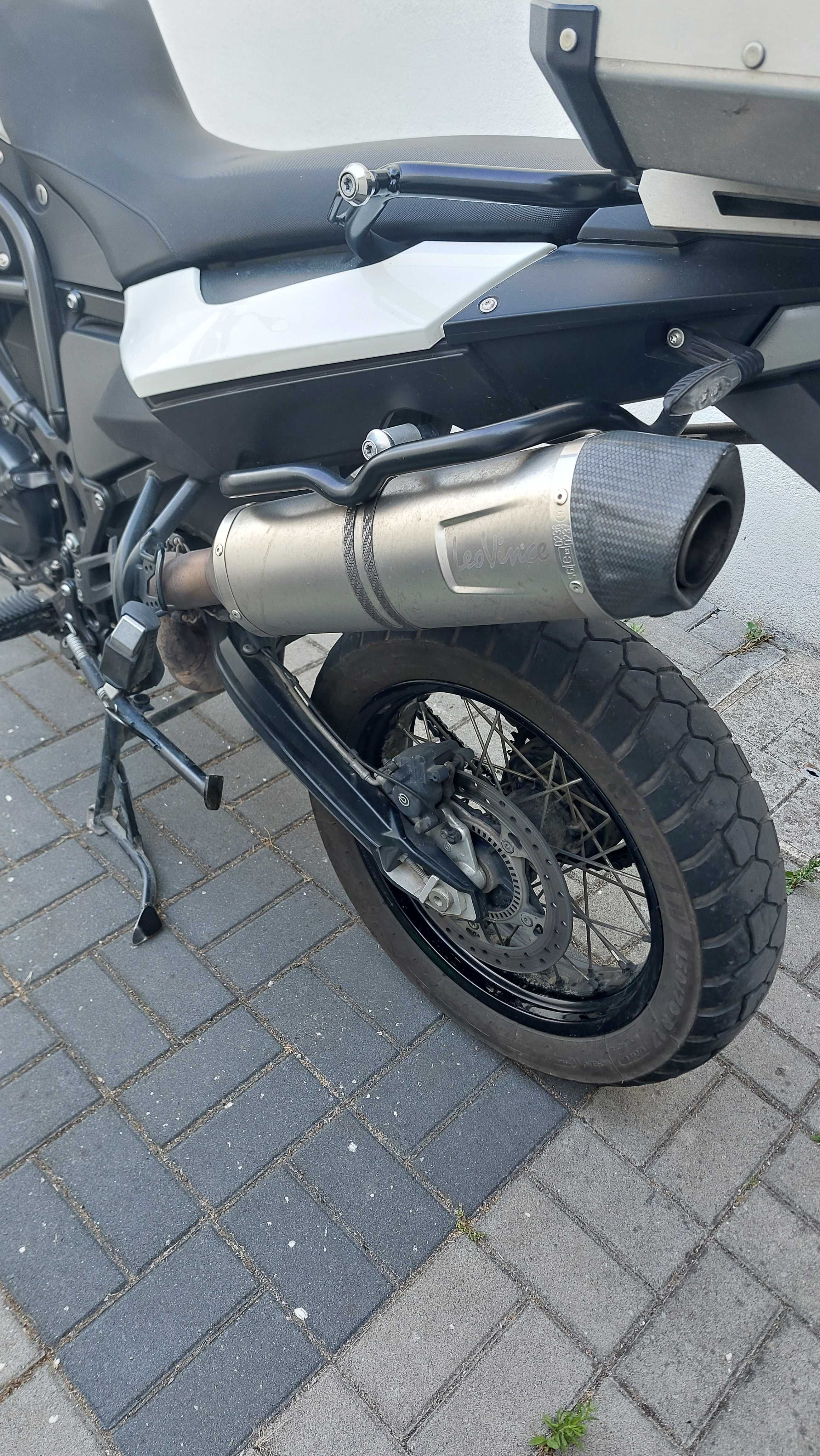 BMW F800GS Branca