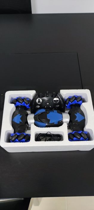 Carro telecomandado por gestos