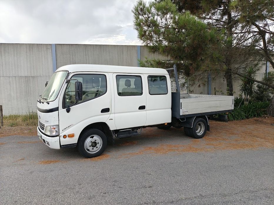 Toyota dyna M ||cabine tripla de 9 lugares + caixa aberta|| motor 3000