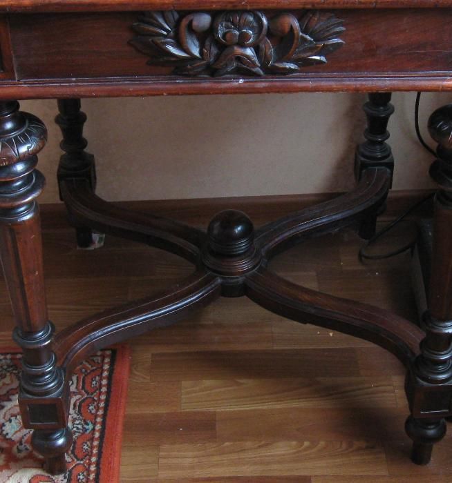 Столик старинный 18-19век СОХРАННОСТЬ!!! ОРИГИНАЛ