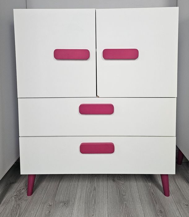 Zestaw mebli dziecięcych