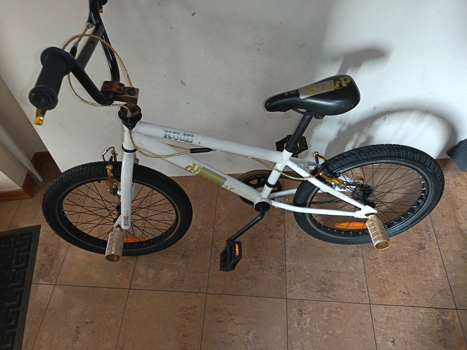 Rower dla dziecka BMX Detox koła 20 cala