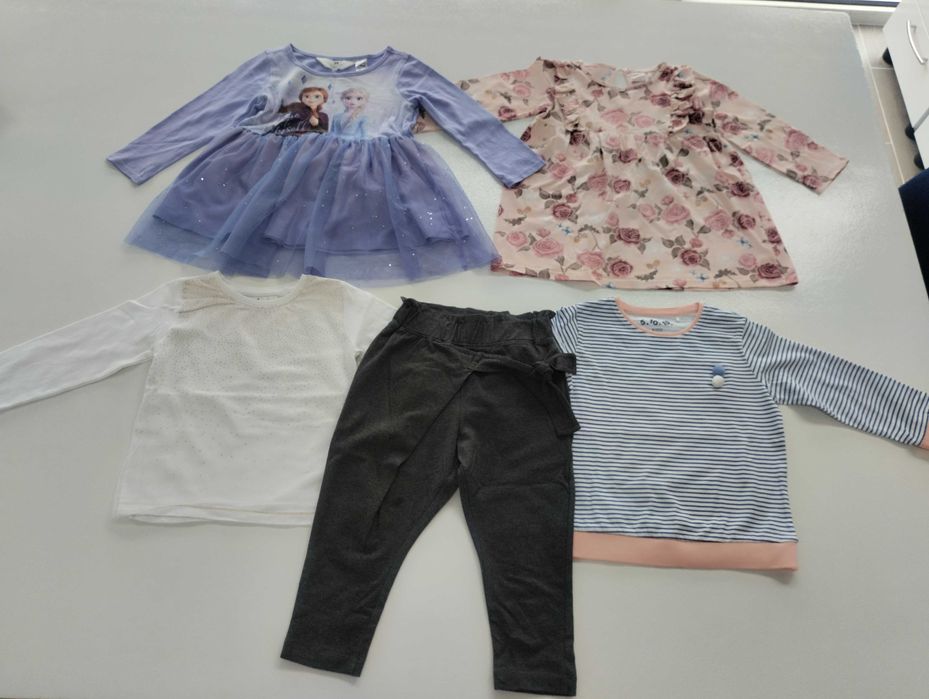 Paczka ubranek dziewczęcych rozm. 92 Elsa, kwiatki, paski