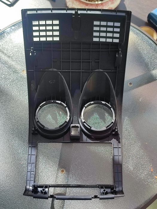 Nissan qashqai j10 центральна консоль в торпедо