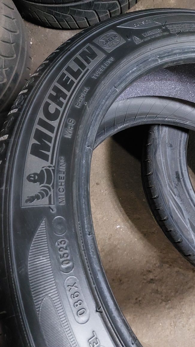 Шина распаровка одиночка Michelin Primacy MXM-4 235/45 R18