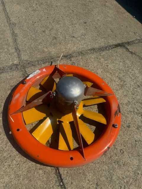 Wentylator śmigło i obudowa 380V Besel Brzeg - łopatki