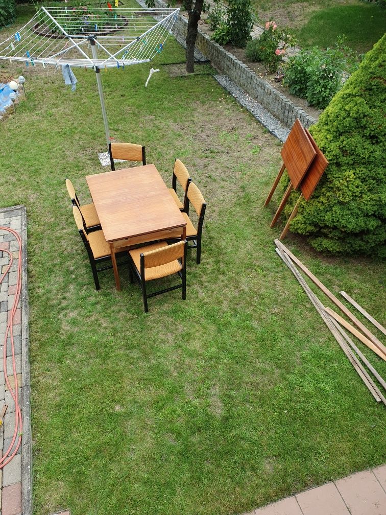 Stół i 6 krzeseł