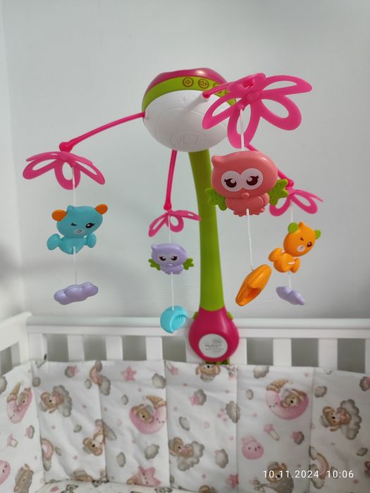 Музичний мобіль на ліжечко