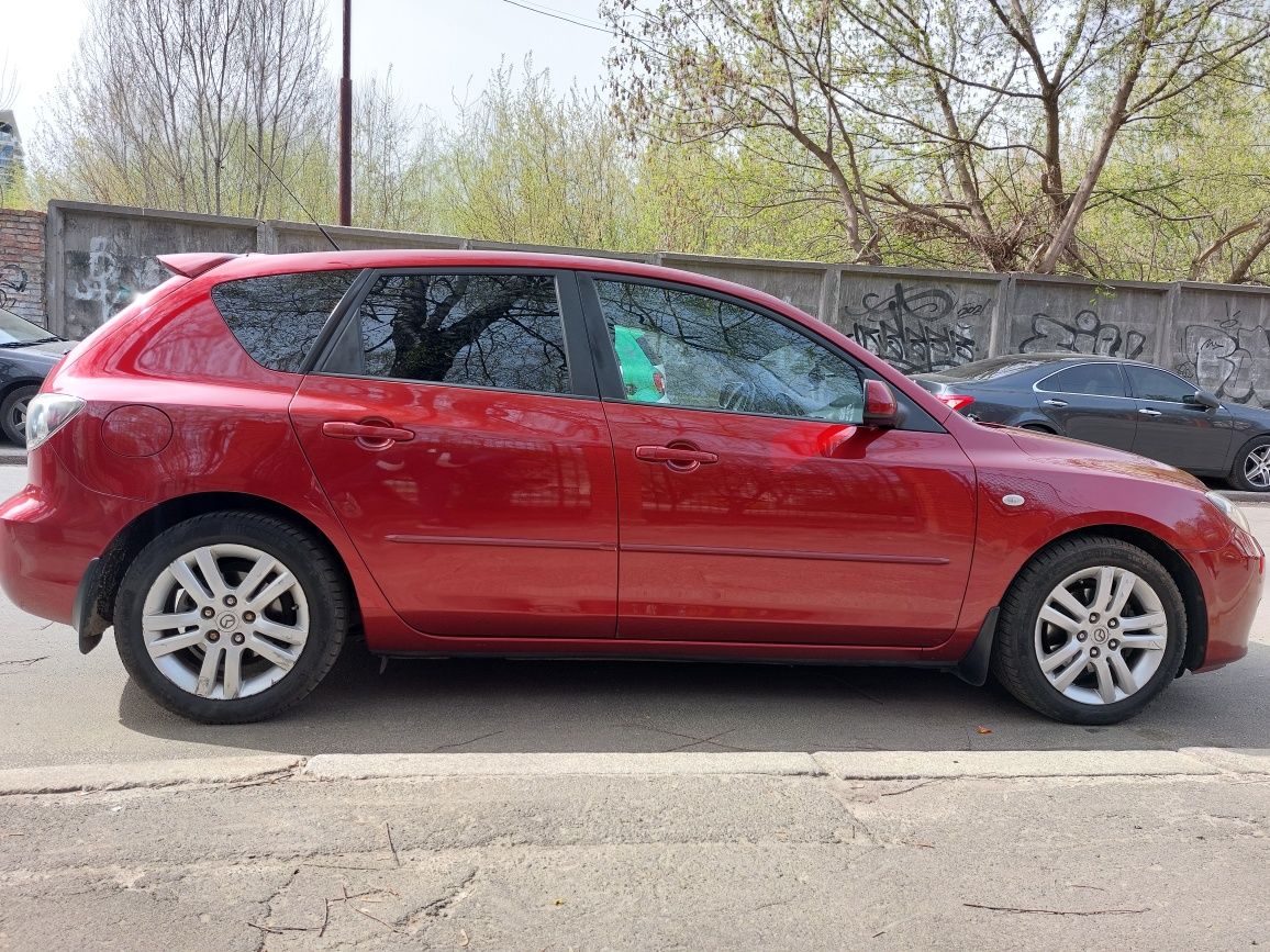 Mazda 3 автомат 2008 газ/бенз