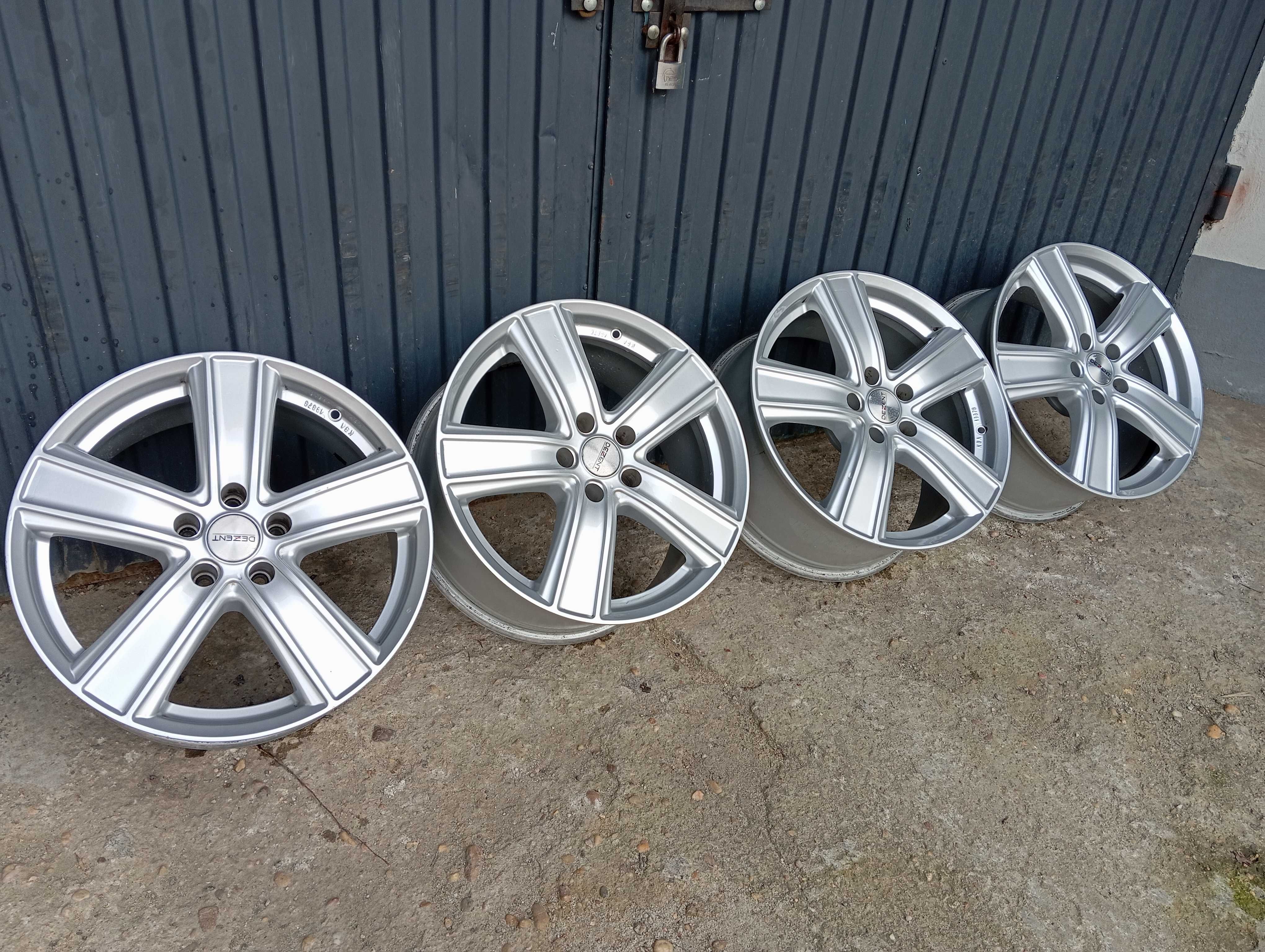 Felgi 18" Dezent VW Tiguan Skoda Superb Audi A5 A4 A6 8J ET30 5x112