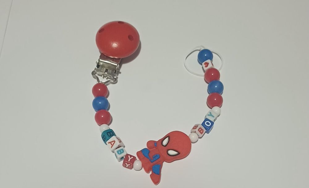 Prendedor de chupetas