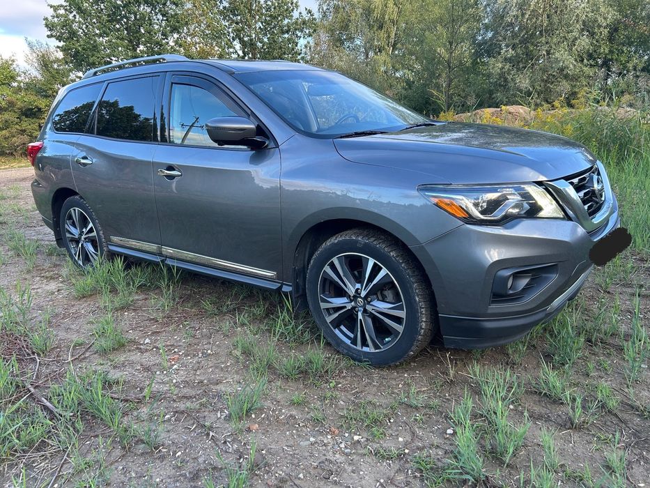 Nissan Pathfinder PLATINIUM 4X4 7-osobowy rodzinny V6 3.5benzyna 280 KM kamera automat