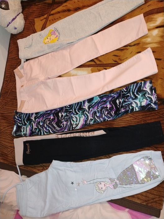 Paka ubrań dla dziewczynki rozmiar 122/128