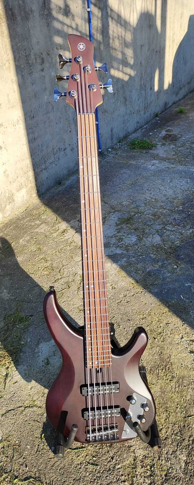 Baixo Elétrico Yamaha TRBX505